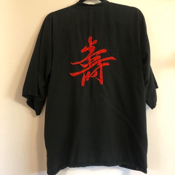 Robe - Picture 2 of 3